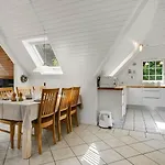 Nyaraló C11220-hemmet-raevekrogen-46 *
