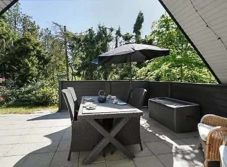 C11220-hemmet-raevekrogen-46 Сasa de vacaciones Hemmet