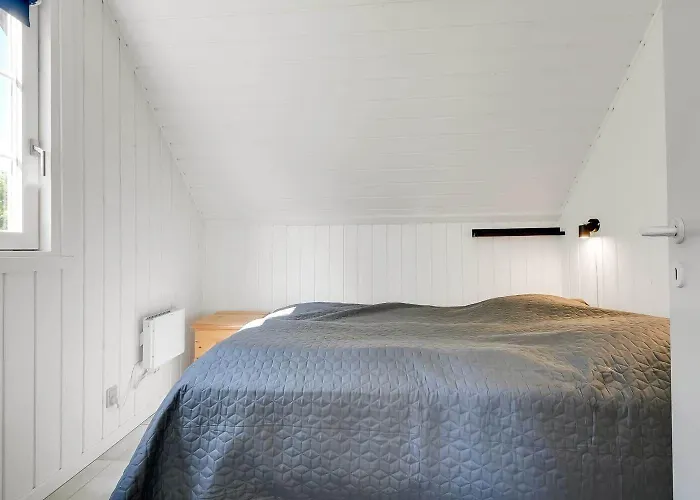 C11220-Hemmet-Raevekrogen-46 Semesterbostad *
